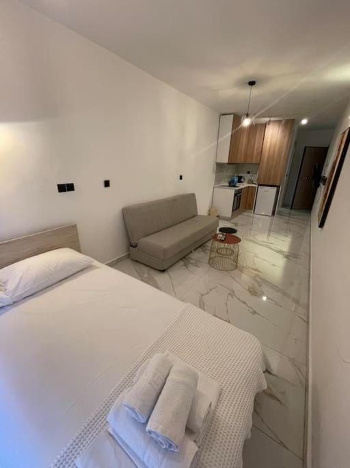 Luxury No4 Apartment In Ladadika Thessaloniki Exterior foto